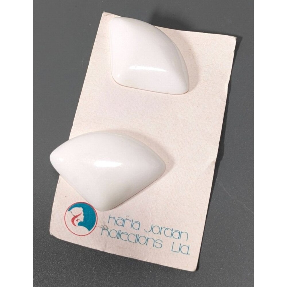 Vintage Karla Jordan White Triangle Stone Classic Deco Pierced Earrings Bold‎